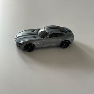 Hot WheelsMercedes AMG GT DTW 84 gray 1:64